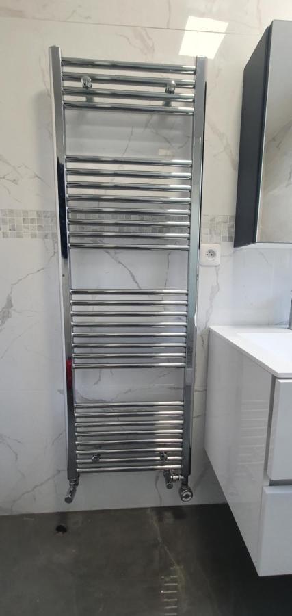 Location 3 Chambres Spacieuses Dans Appartment 2 Mn Rer Bussy Saint Georges Екстериор снимка