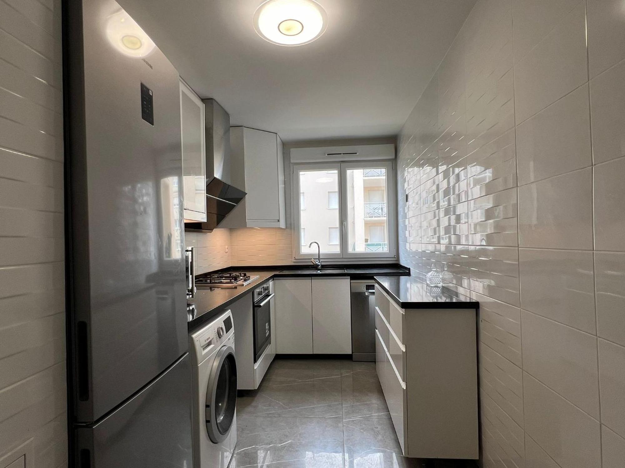 Location 3 Chambres Spacieuses Dans Appartment 2 Mn Rer Bussy Saint Georges Екстериор снимка